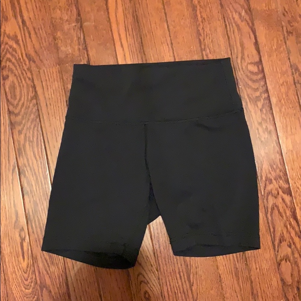 Lulu lemon biker shorts